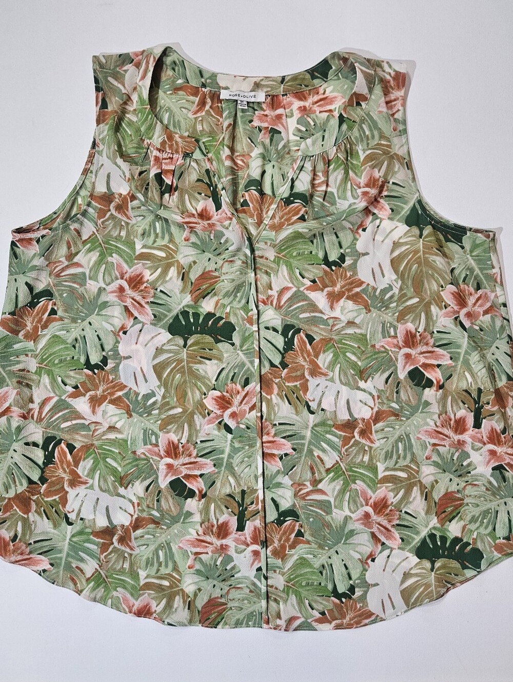 Rose & Olive Blouse Womens 2X Green Pink Tropical Floral Sleeveless Boho Summer